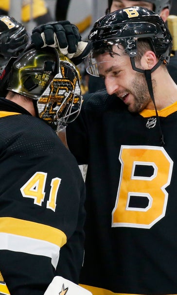 Bergeron scores 20th, Bruins beat Penguins 4-1
